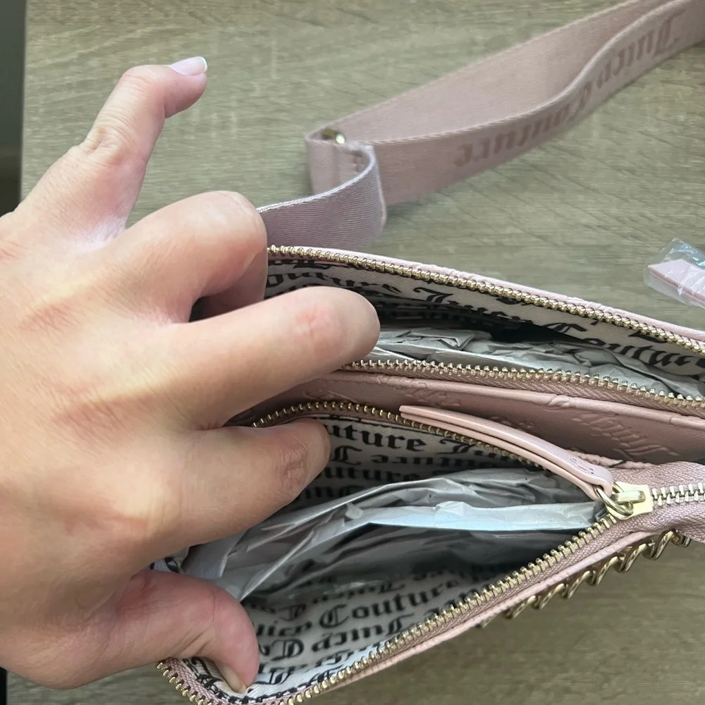 NWT Juicy Couture Pink 2 in 1 Crossbody Bag with Gold Chain - Picture 7 of 11